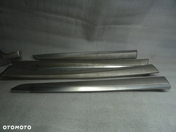 DEKOR KONSOLI DRZWI ALUMINIUM TRACE BMW 5 8051329 - 2