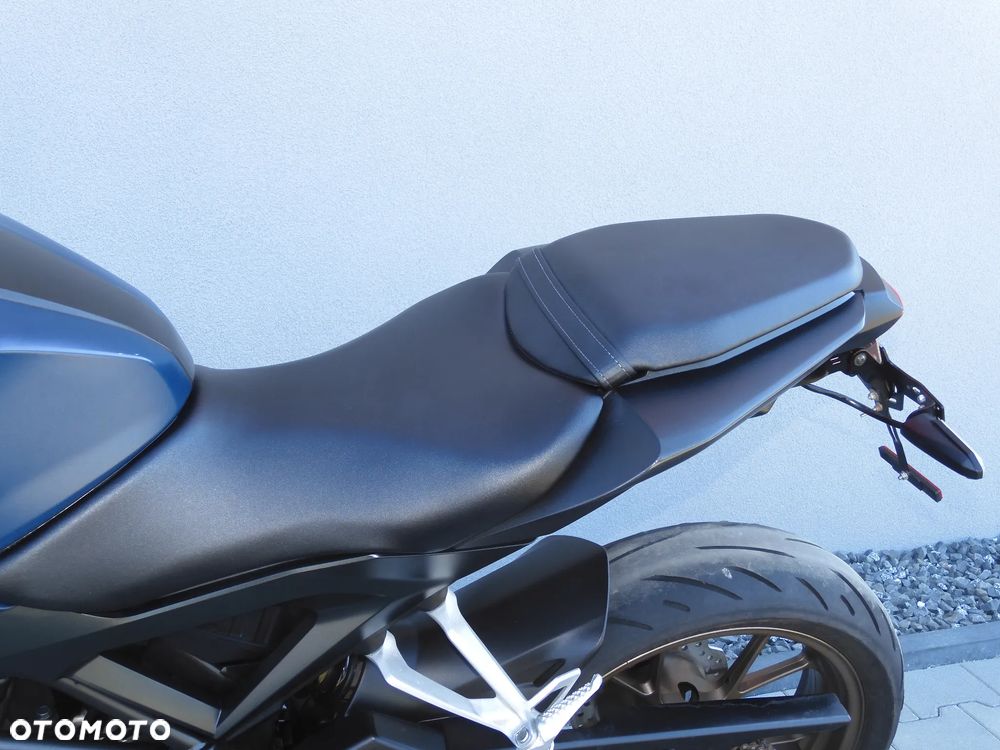 CB125R Neo Sports Café#20...