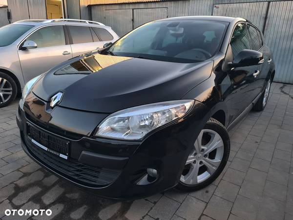 Renault Megane 1.4 16V TCE Bose Edition - 1