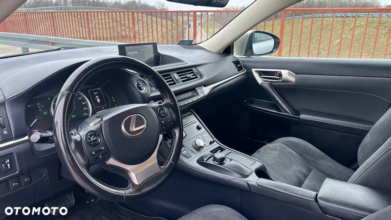 Lexus CT 200h Black - 14