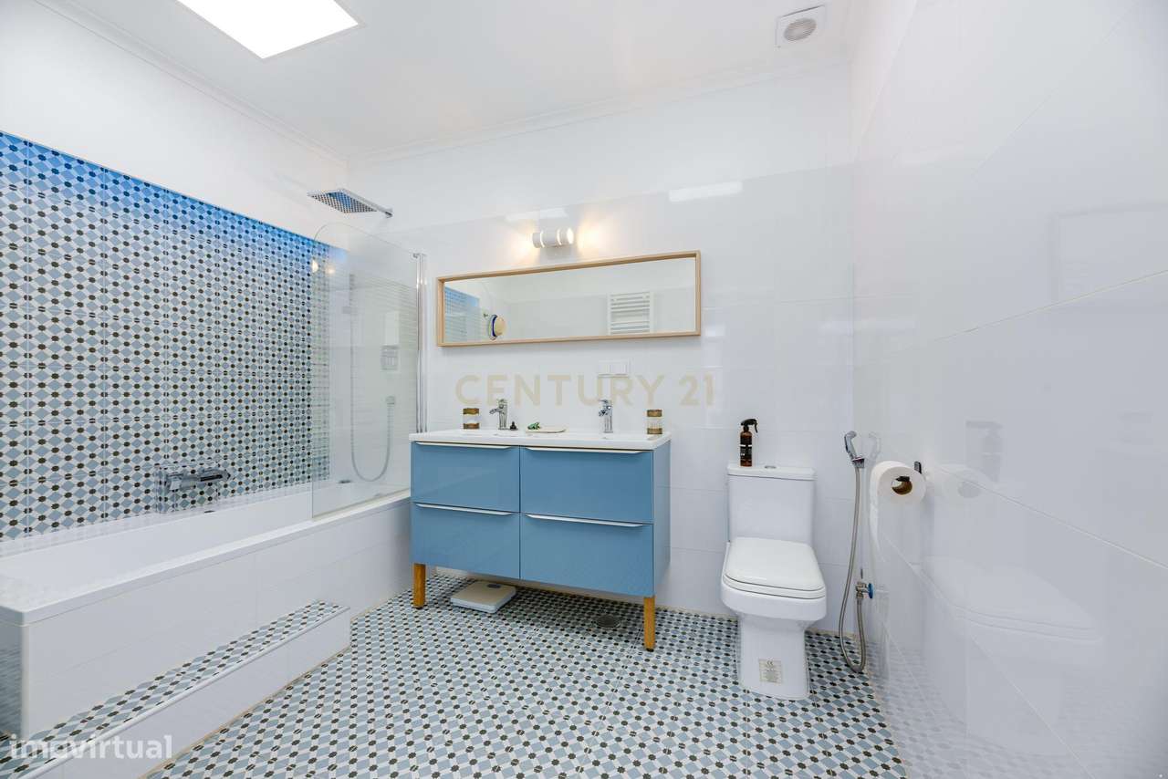 Excelente apartamento T3, com 158m2-21