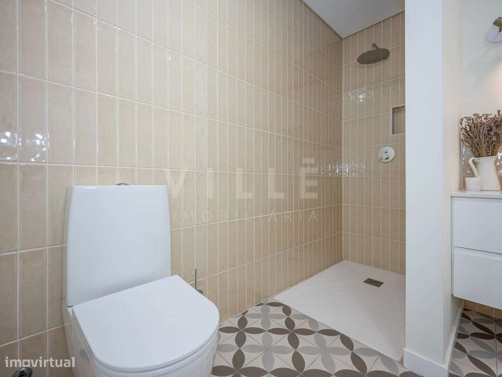 Moradia Independente T5 renovada em 2025 | 1450m2 de terreno | Prai...-13
