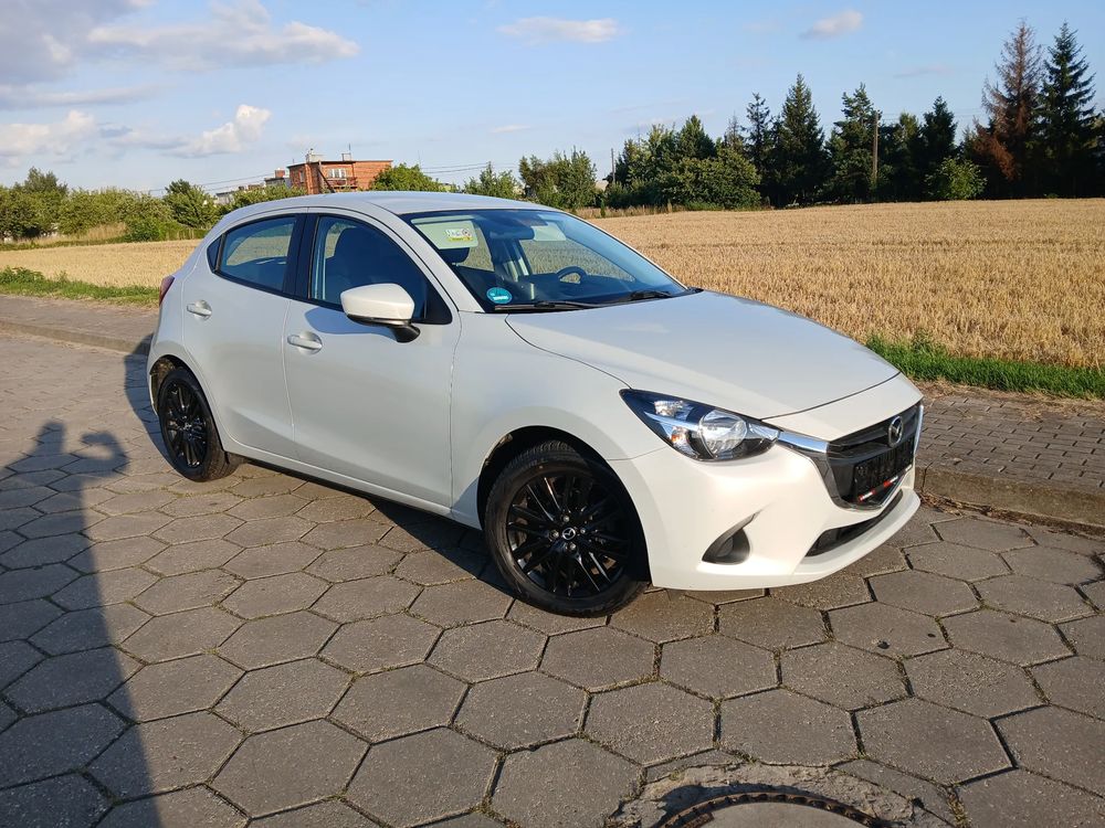 Mazda 2 III (2015-2023) SKYACTIV-G 90 Exclusive-Line 2018