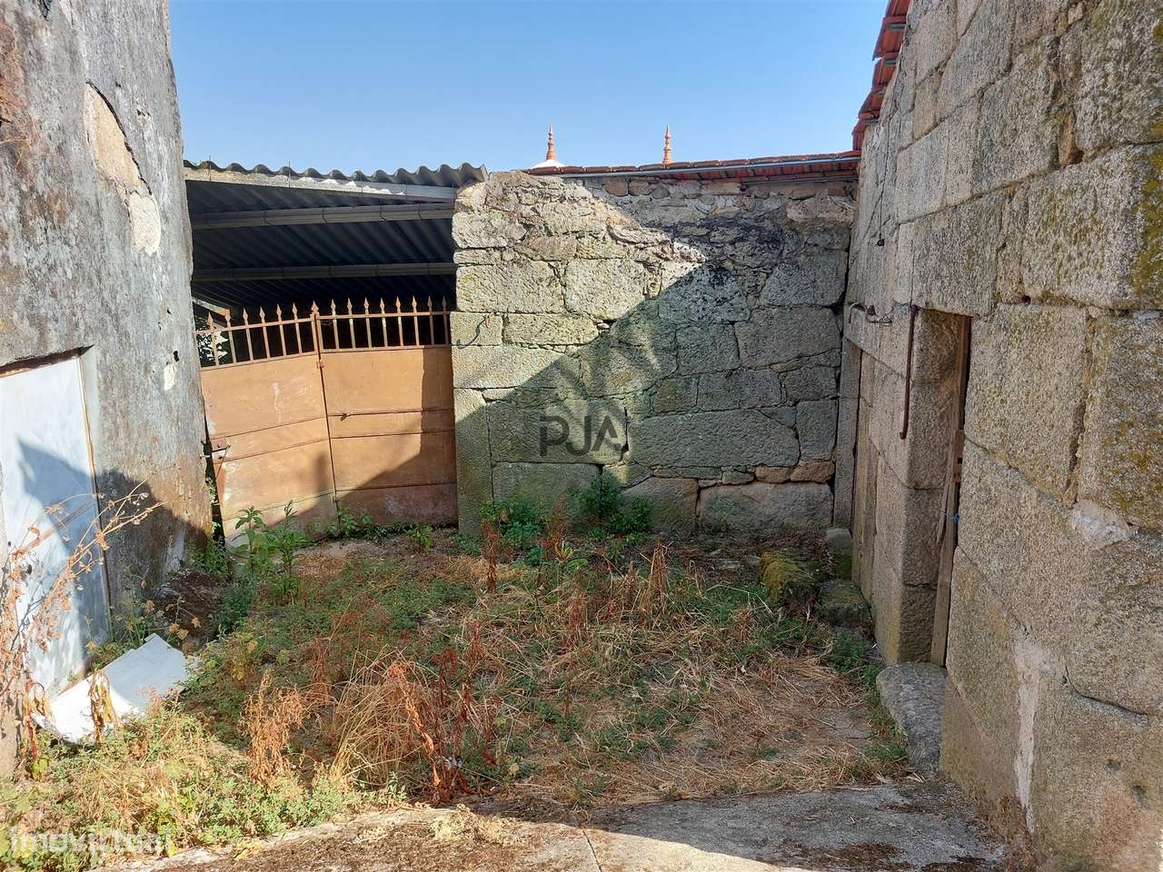 Moradia para reconstruir em Fundões, Mangualde - Grande imagem: 4/8