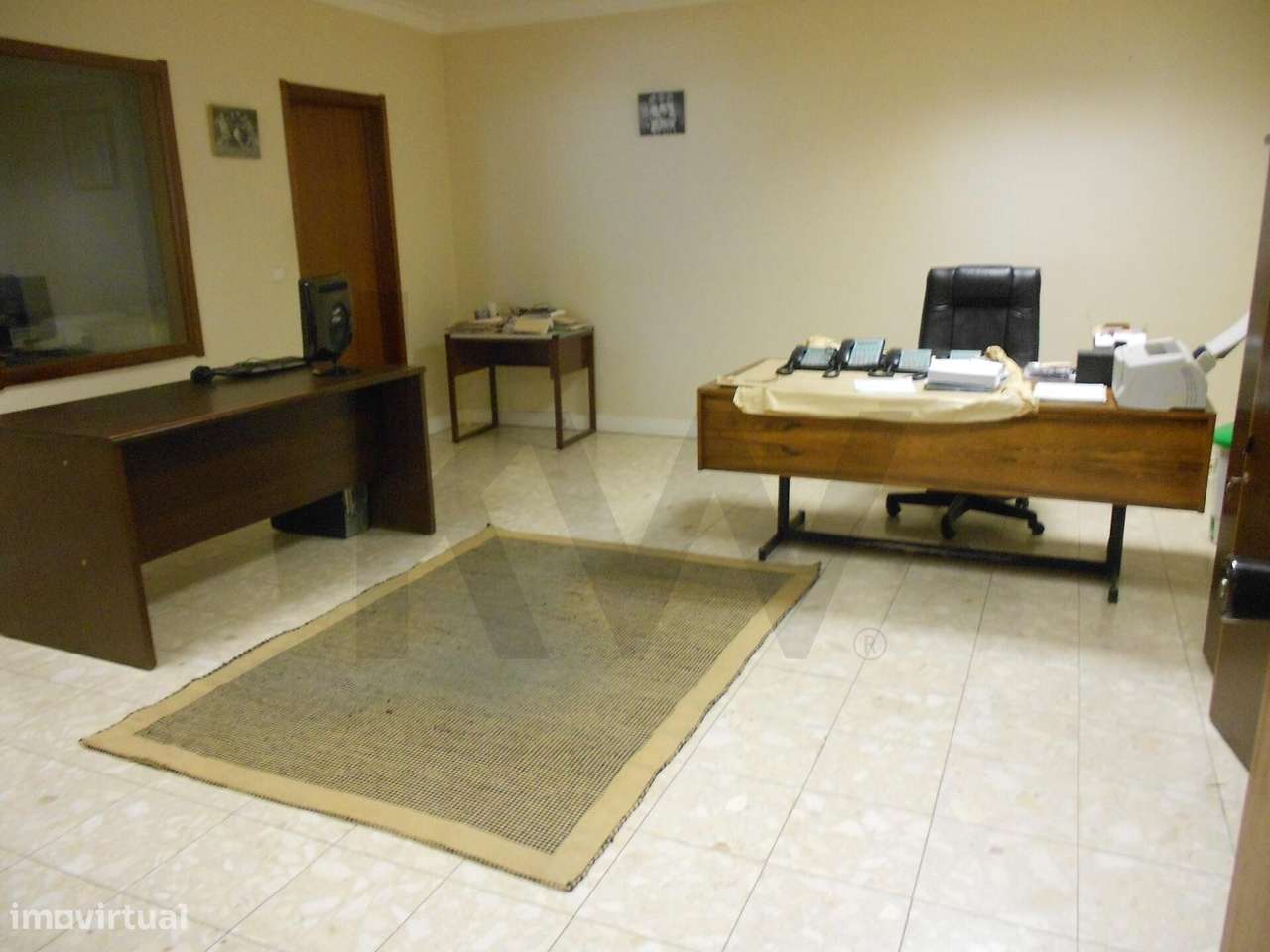 PARQUE  INDÚSTRIAL,  ESCRITÓRIOS e ARMAZÉNS em CONDOMINÍO FECHADO  Pri-18