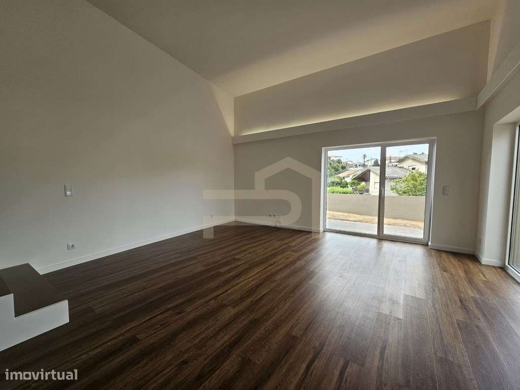 Moradia T2 em Mouquim, Vila Nova de Famalicão-7