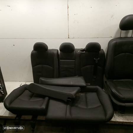 Conjunto De Bancos Mercedes-Benz E-Class (W211) - 4