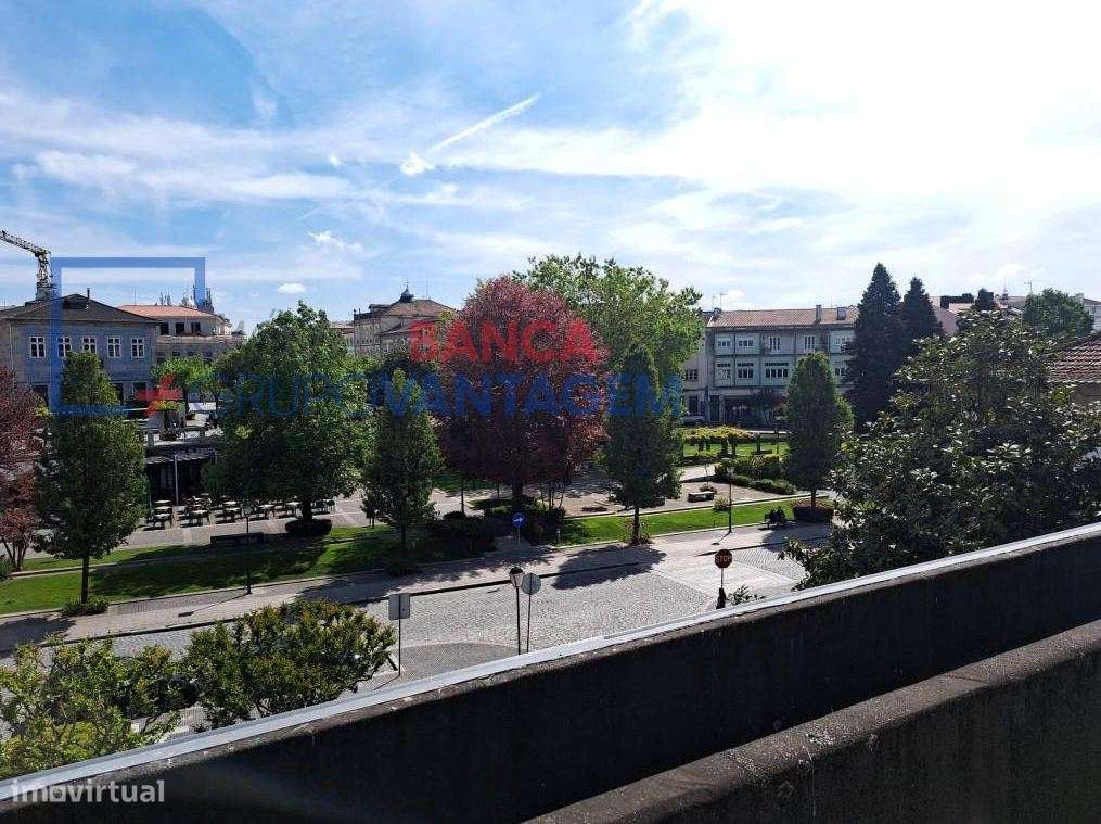 APARTAMENTO T3 - FAFE - CENTRO-6