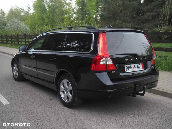 Volvo V70 2.5T Summum - 16