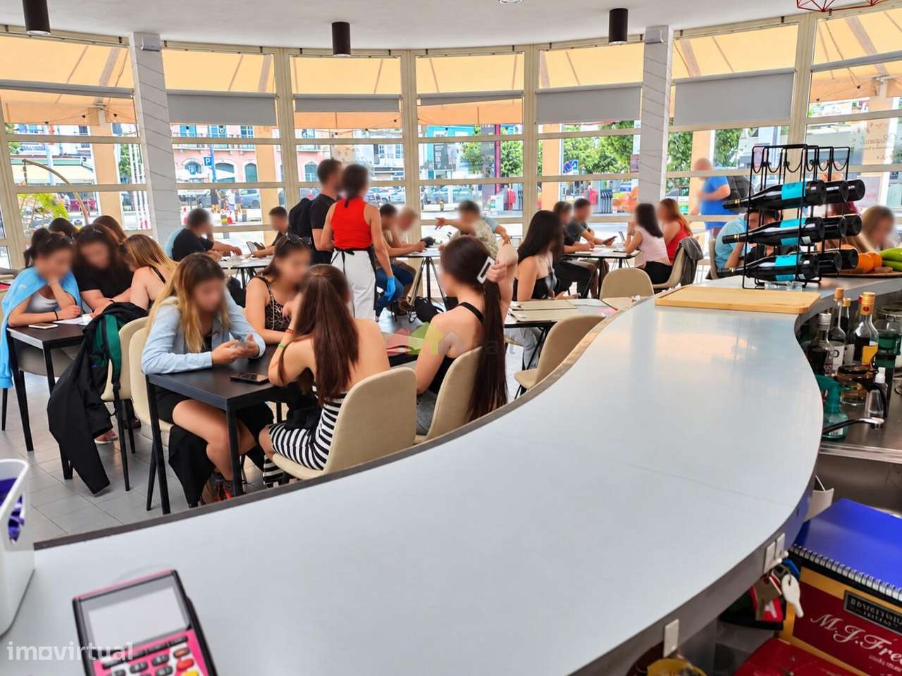 Av. Luísa Todi: Trespasse de Restaurante Pronto a Faturar – Vista Mar-12