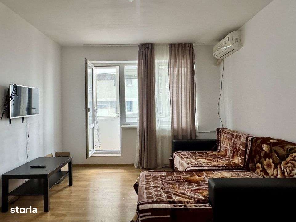 Garsoniera luminoasa | Geam la baie | Metrou  Nicolae Grigorescu - Imagine principală: 2/9