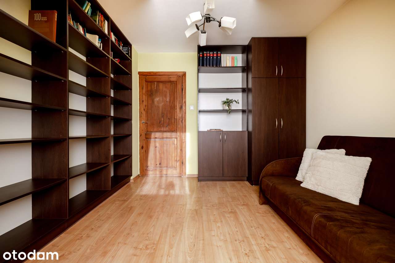 Poniżej 8tyś za m2!!! | 2 poziomy | 3 sypialnie | Balkon | Hłaski-18