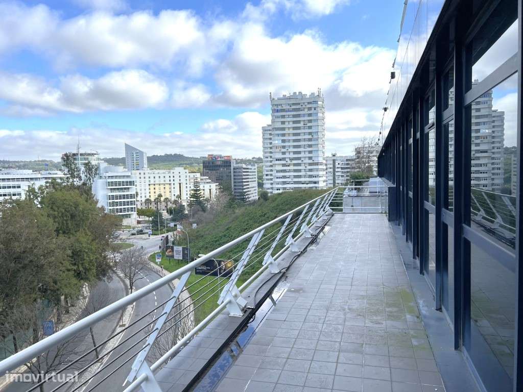 Escritório para arrendamento em Miraflores com 220 m2 - Grande imagem: 2/9