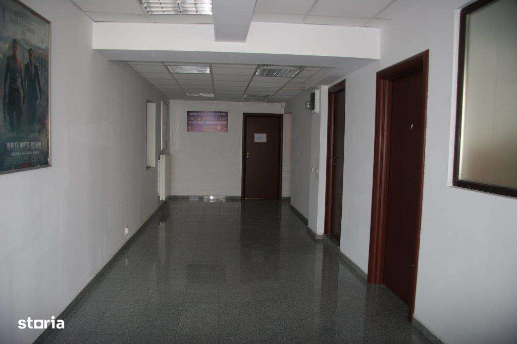*** Oferta*** Vanzare cladire de birouri / Grivita/ Metrou 4 min - Imagine principală: 4/9