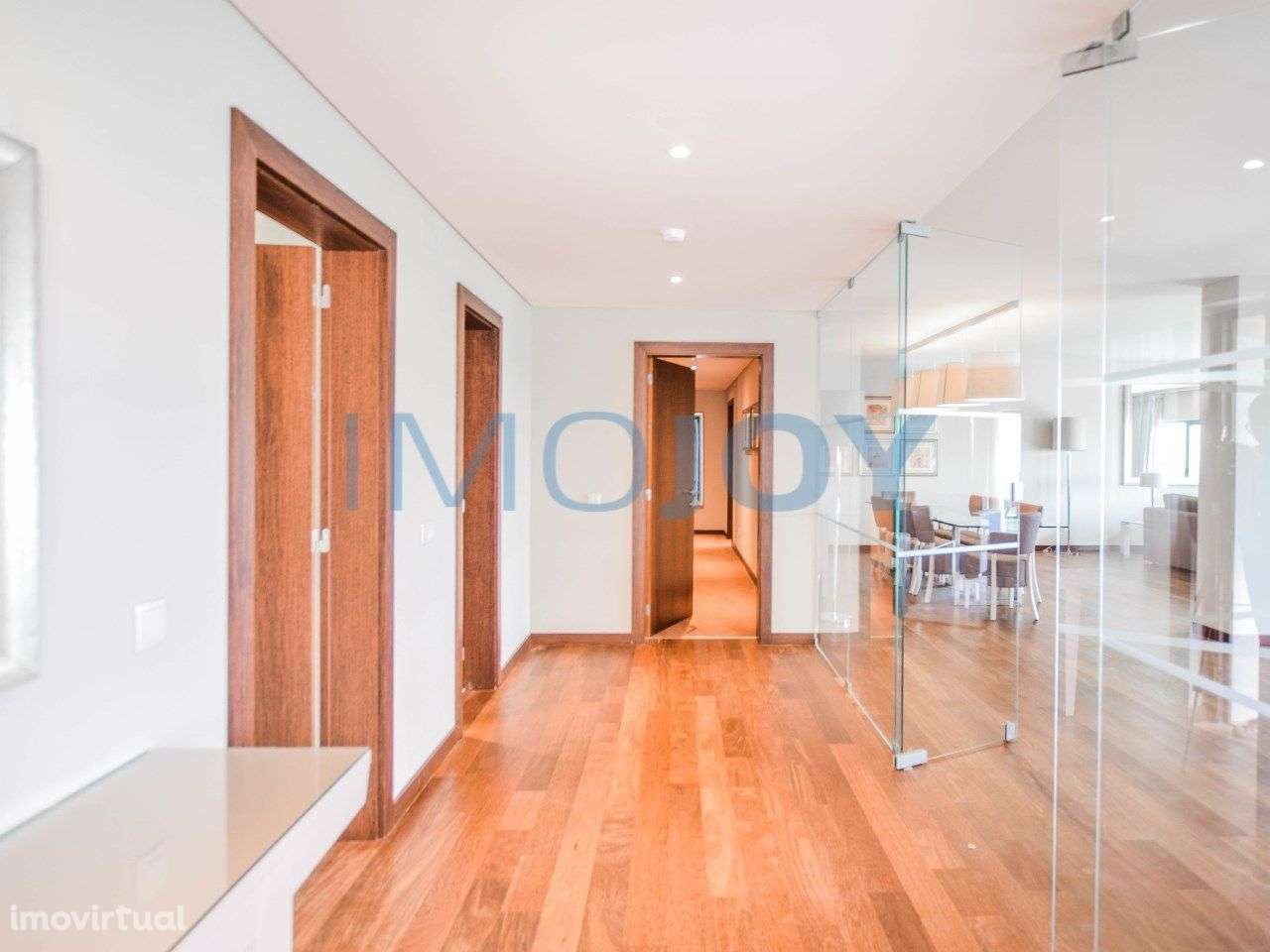 Apartamento T3 em condomínio