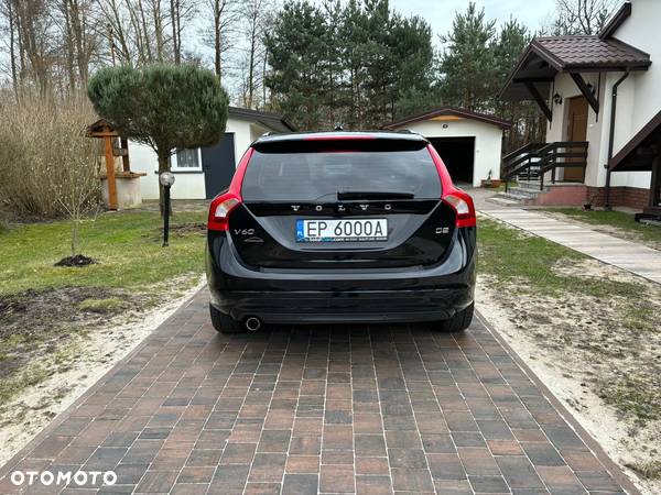 Volvo V60 D2 Momentum - 17