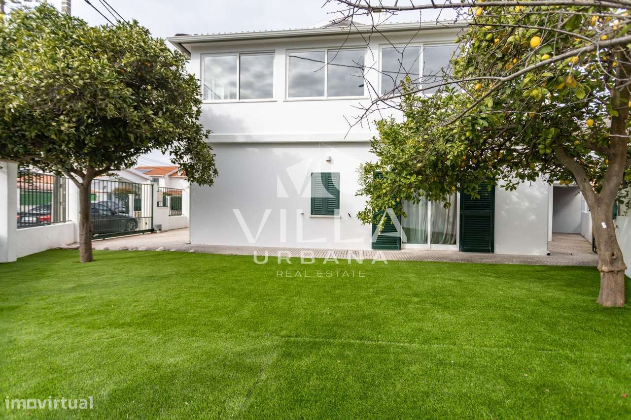 Moradia T3 +1 com Garagem localizada numa zona tranquila em Belverde-7