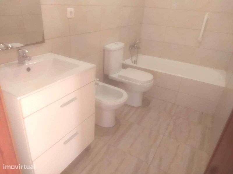 t1+1 Soares Reis com terraço - Grande imagem: 5/8