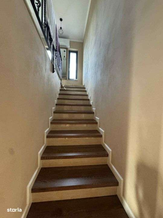 Casa superfinisata in triplex - Imagine principală: 4/17