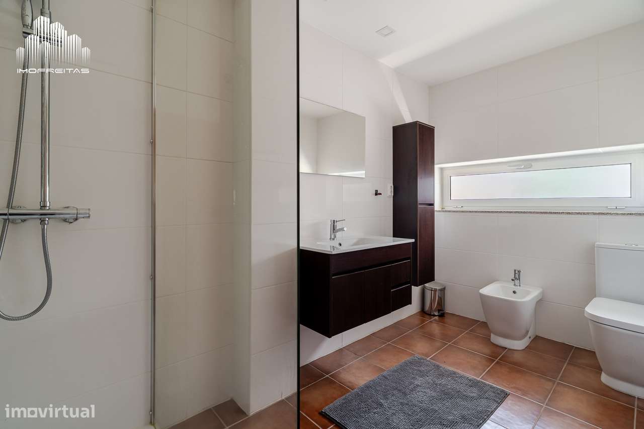 **Moradia T3 à Venda em Sande São Lourenço, Guimarães**-21