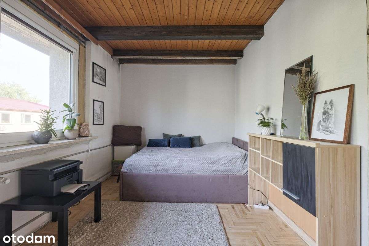 Segment w cichej części Ursynowa-11