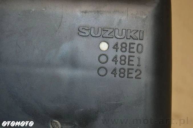 AIRBOX SUZUKI VZ800 MARAUDER - 6