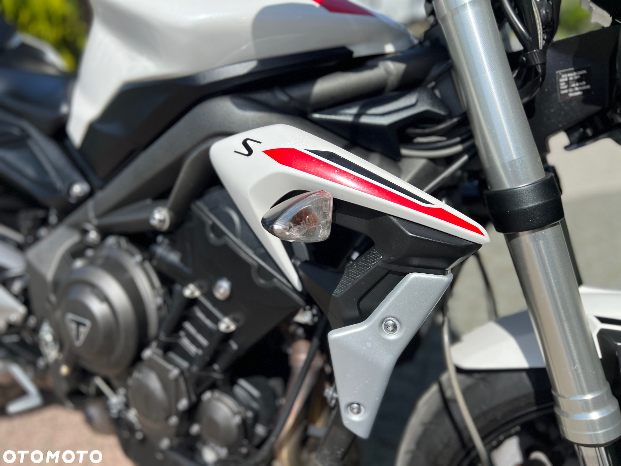 Triumph Street Triple - 6