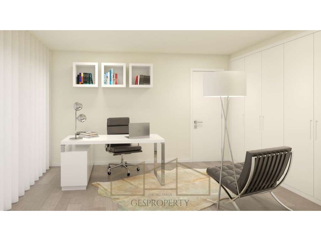 Moradia T4 em Fernão Ferro-21