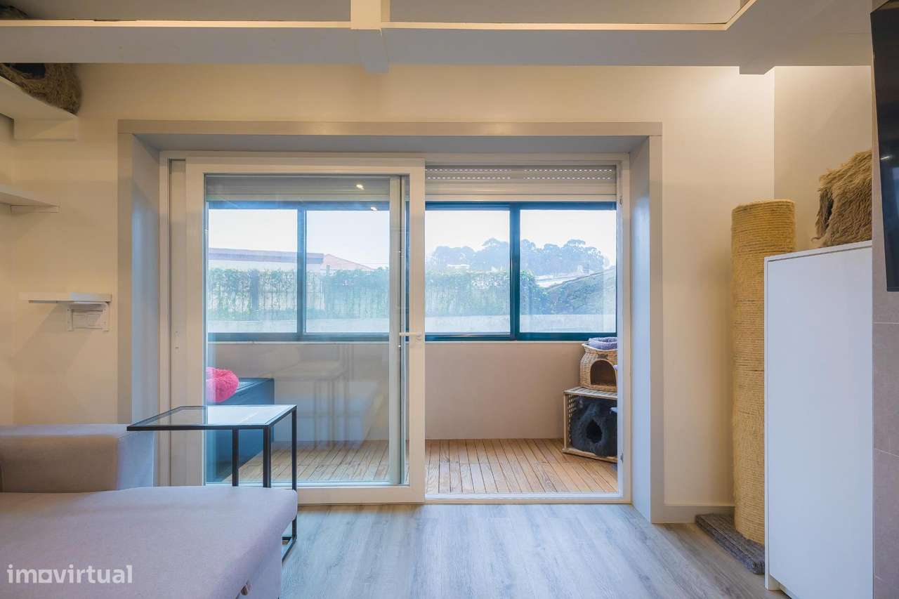 Apartamento T2+1 | 2 Suítes — Totalmente Renovado em 2023 - Grande imagem: 5/28