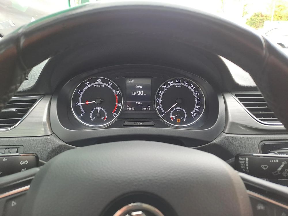SKODA RAPID Climatronic Tempomat Grzane fotele Salon PL