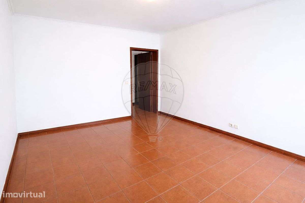 Escritório  para arrendamento - Grande imagem: 2/8