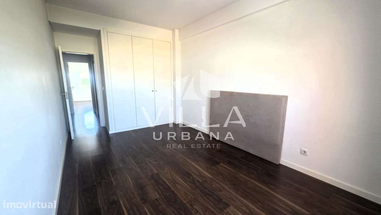 Apartamento T2 Semi-Novo a 2 minutos do C. C. Rio Sul-12