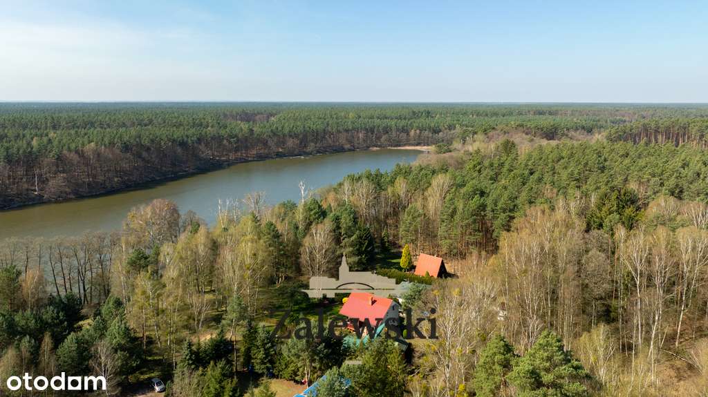 Dom  nad jeziorem w Rybakowie.-4