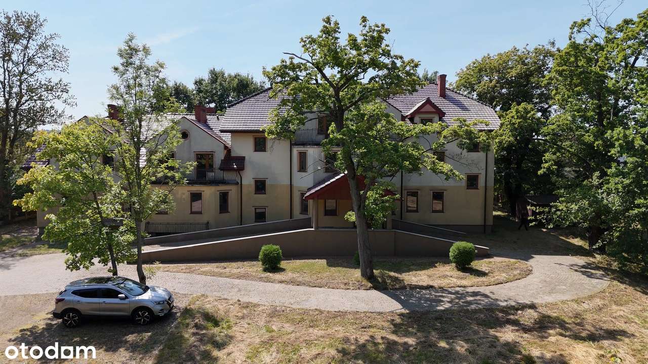 TENCZYNEK - 1400 mkw powierzchni użytkowej, 56 arów działki-6