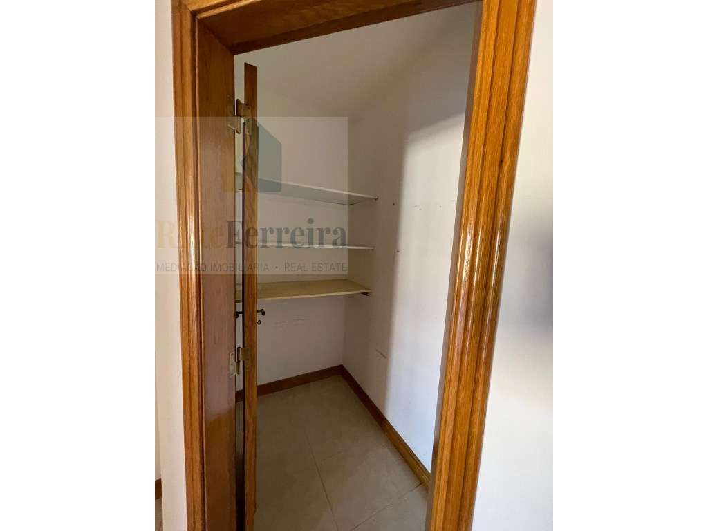 Apartamento T2 em Torres Vedras perto da CUF!!!! - Grande imagem: 3/20