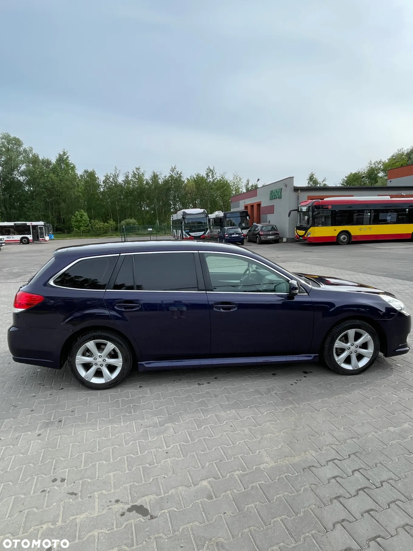 Subaru Legacy 2.0 D Comfort - 4