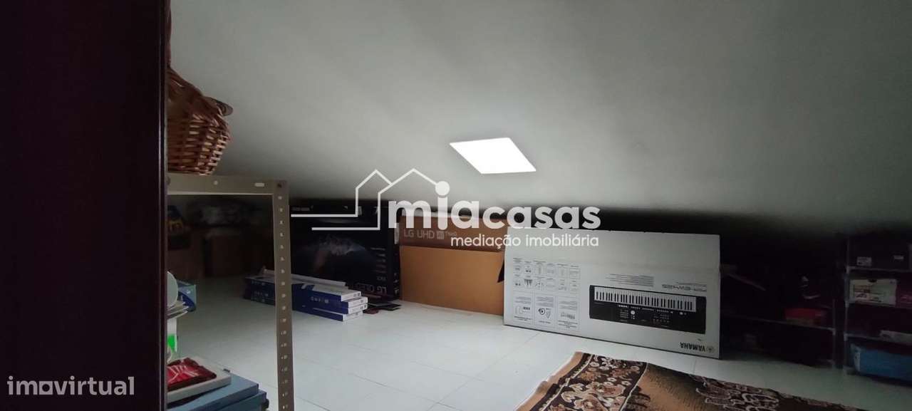 APARTAMENTO T3 DUPLEX - OIÃ-30