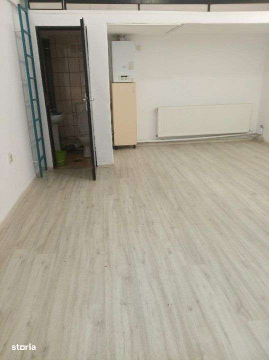 Spatiu pretabil birou Centru - Imagine principală: 2/5