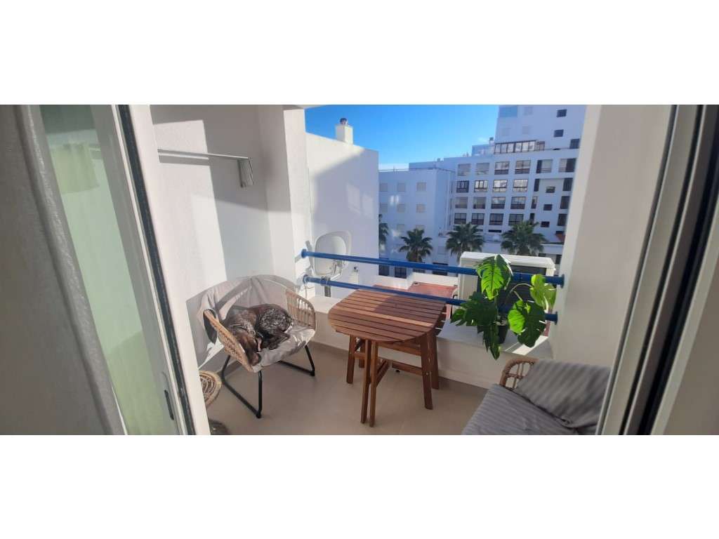 Apartamento T1 em condomínio com Piscina a 2 minutos da praia-28