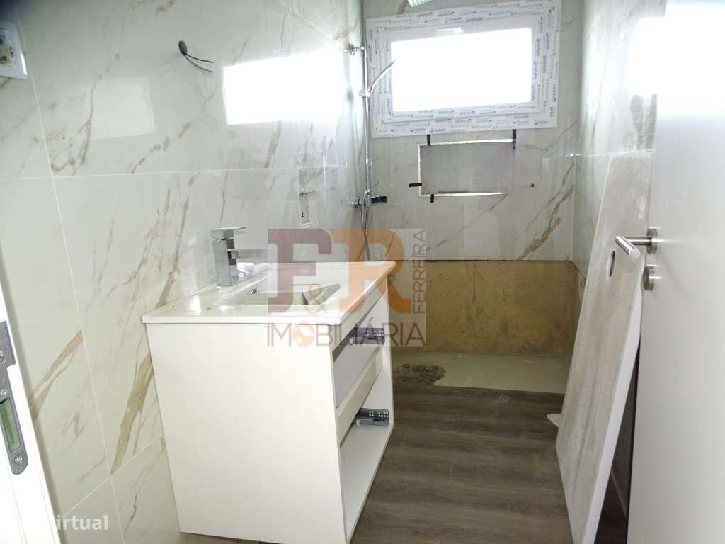 Moradia Duplex T3 Semi-Pronta!Pinhal General Fernão Ferro-10