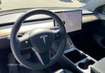 Tesla Model Y Long-Range RWD - 8