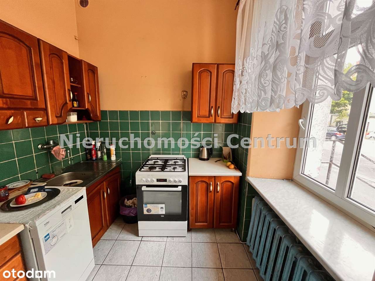 3 pokojowe mieszkanie na wysokim parterze w Śródmieściu-0