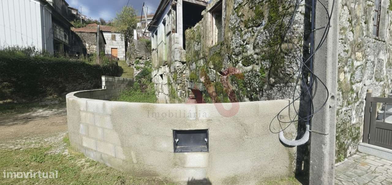 Moradia para Restauro em Quinchães, Fafe - Grande imagem: 3/12