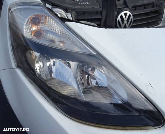 Fata completa Renault Clio 3 facelift din 2010 volan pe stanga - 2