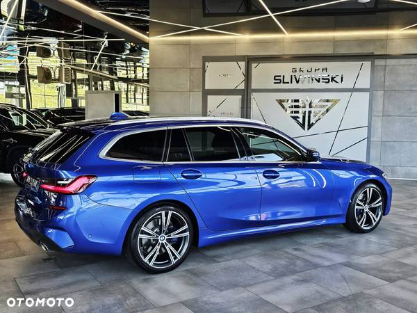 BMW Seria 3 320d Touring xDrive M Sport - 9