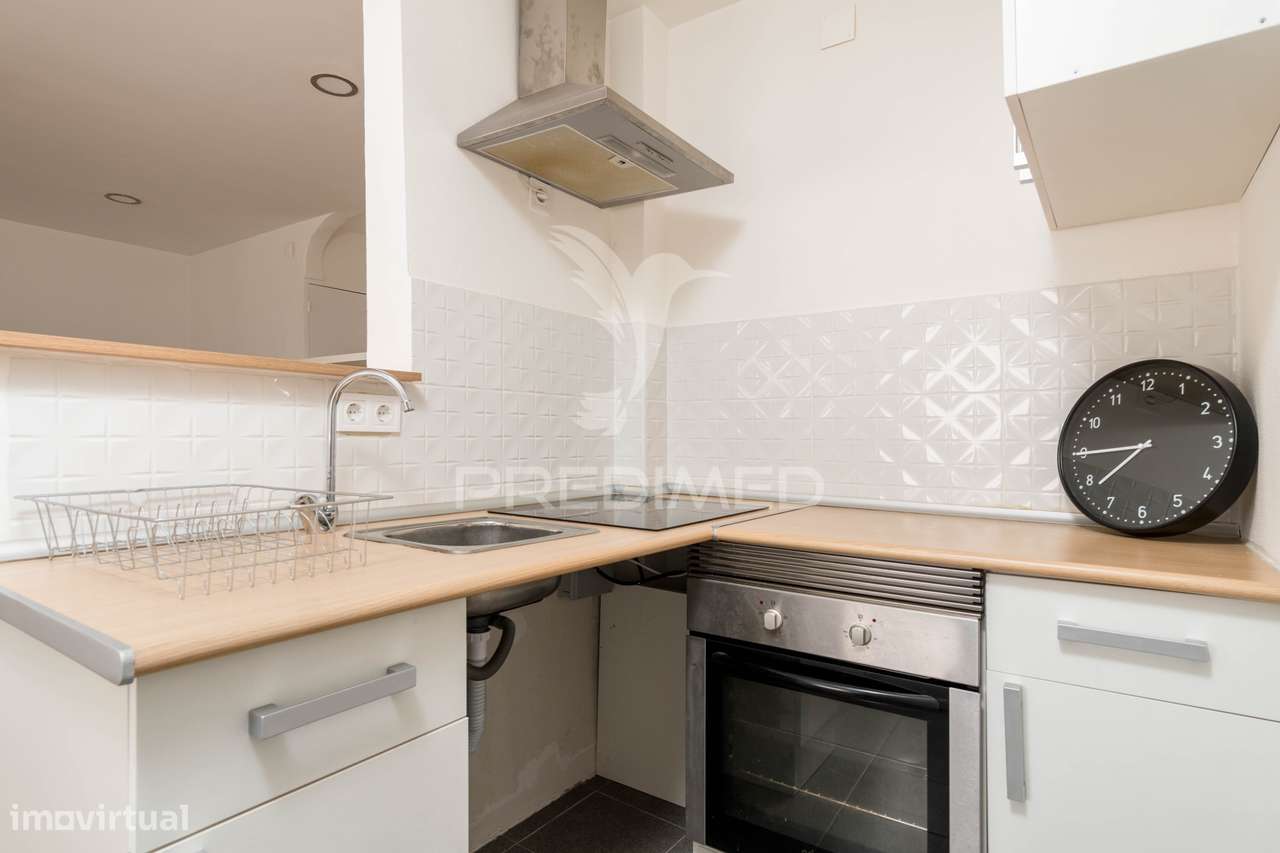 T1 Open Space Remodelado no Centro de Almada | Junto ao Beira-Mar |... - Grande imagem: 2/19