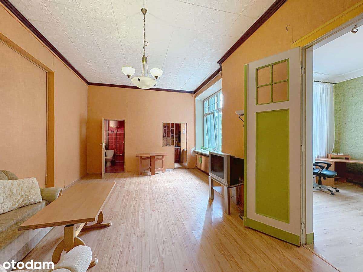 Mieszkanie w centrum 136,61 m2, 4 pokoje, kamienica ul. Piotrkowska-6