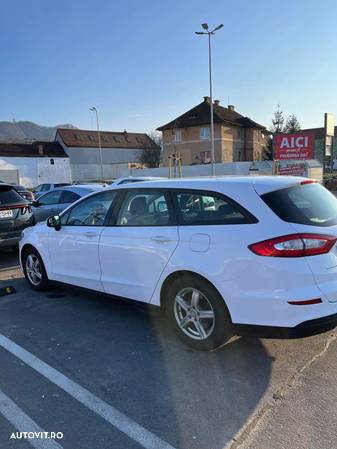 Ford Mondeo 2.0 TDCi Titanium - 4