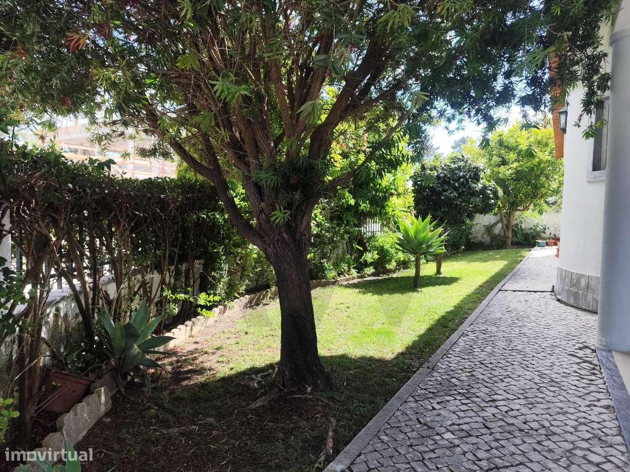 Moradia T3 na Aroeira - Charneca da Caparica - Fonte da Telha-10