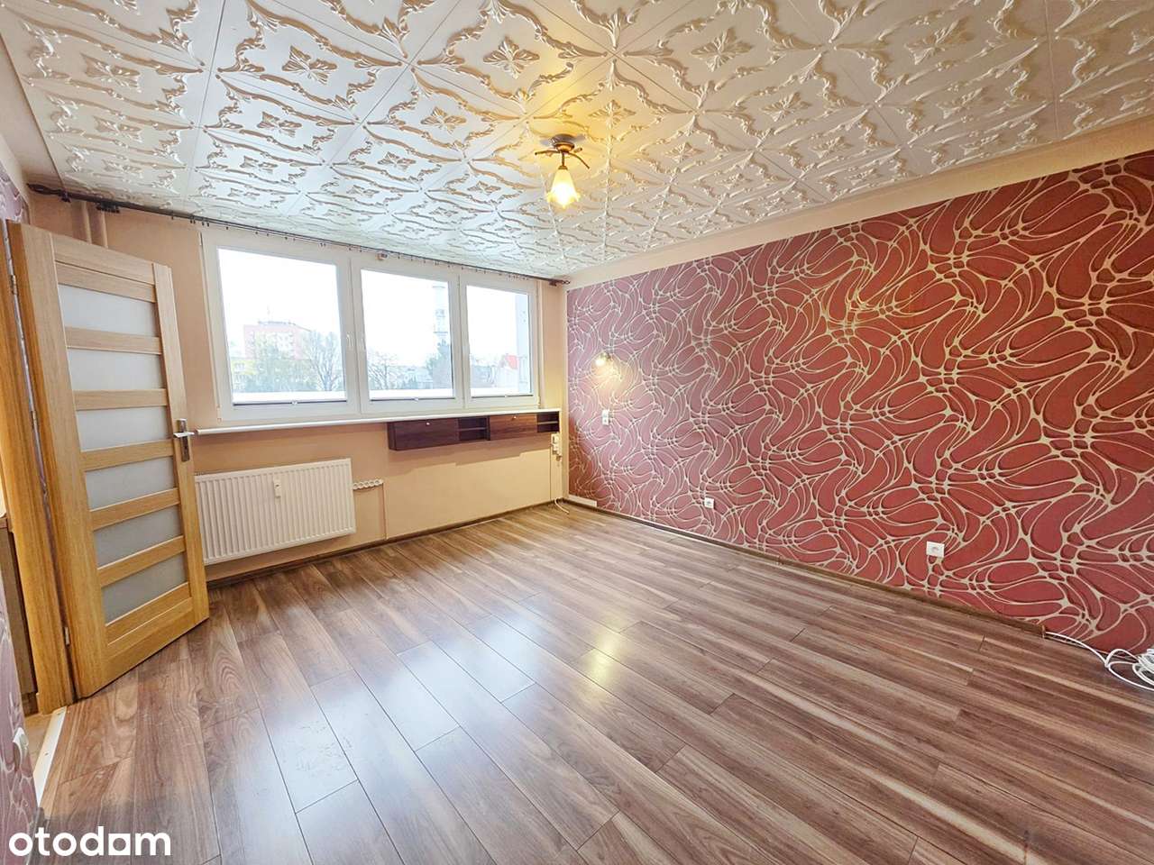 2-pokojowe, balkon, meble w kuchni oraz 2 szafy, ul. Kolejowa-5